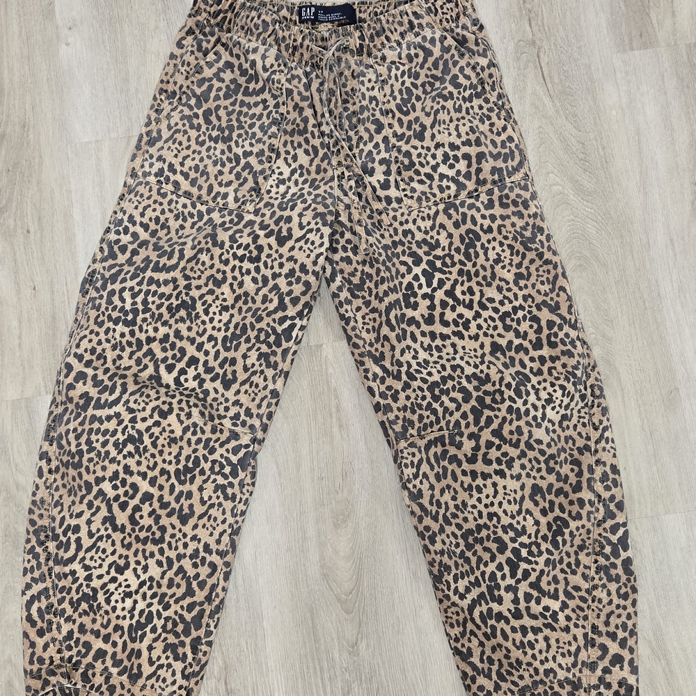 GAP Leopard Print Women Jeans Barrel